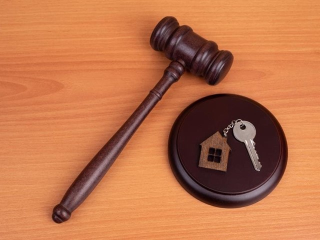 ¿Bajo qué circunstancias se puede proceder a un desahucio y cuál es el proceso legal?